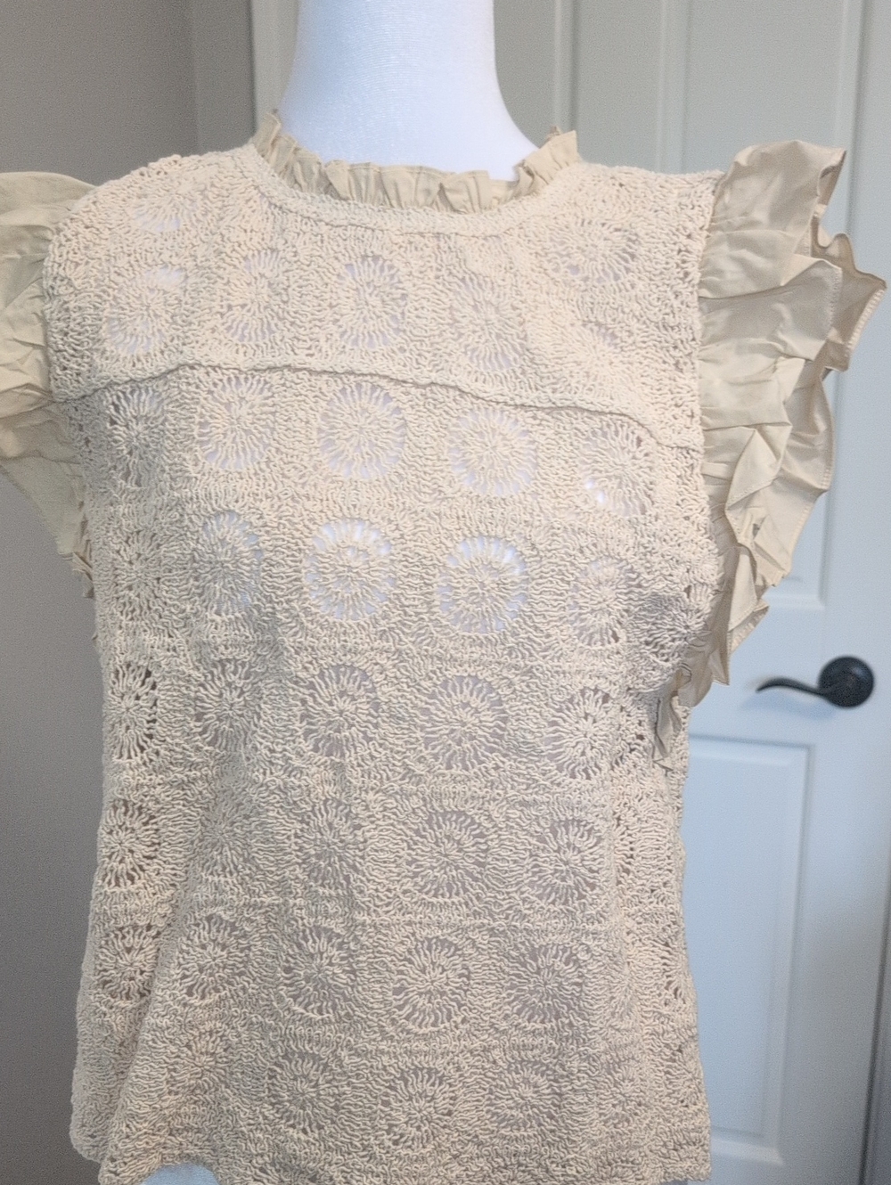 Small Petal & Pup Cream Crochet Ruffle Sleeve Top